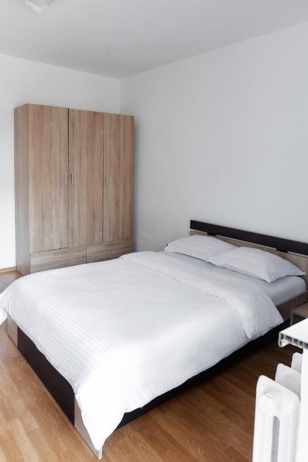Bta Apartment Manastur Cluj Napoca Bagian luar foto