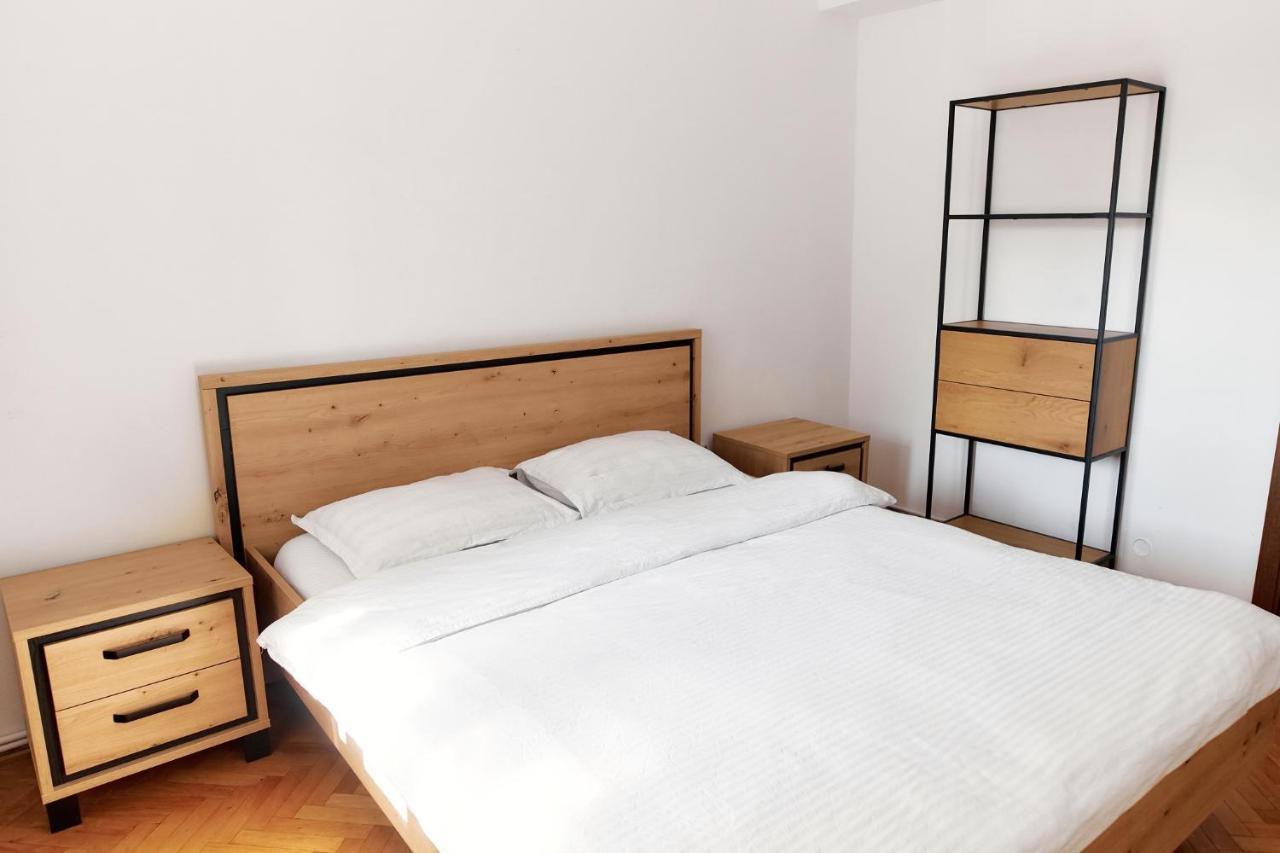 Bta Apartment Manastur Cluj Napoca Bagian luar foto