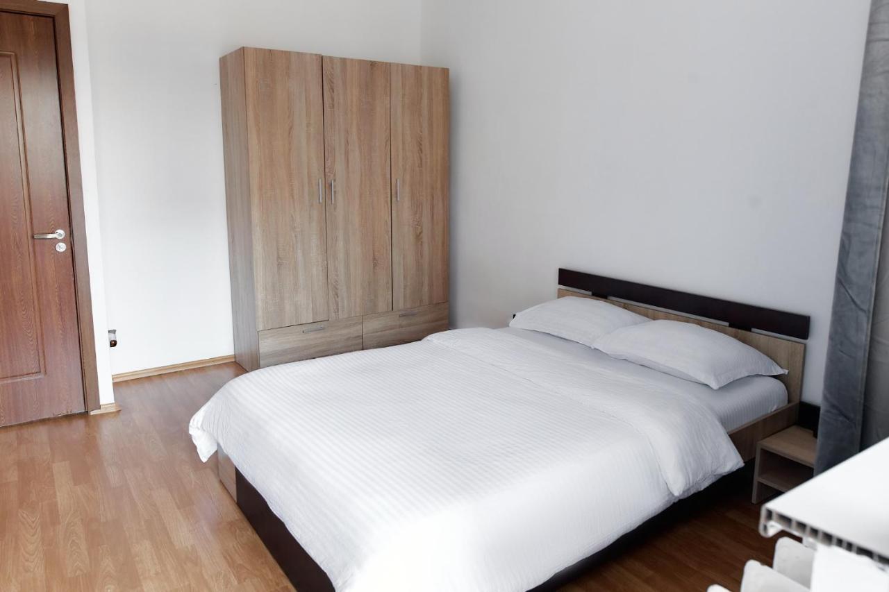 Bta Apartment Manastur Cluj Napoca Bagian luar foto